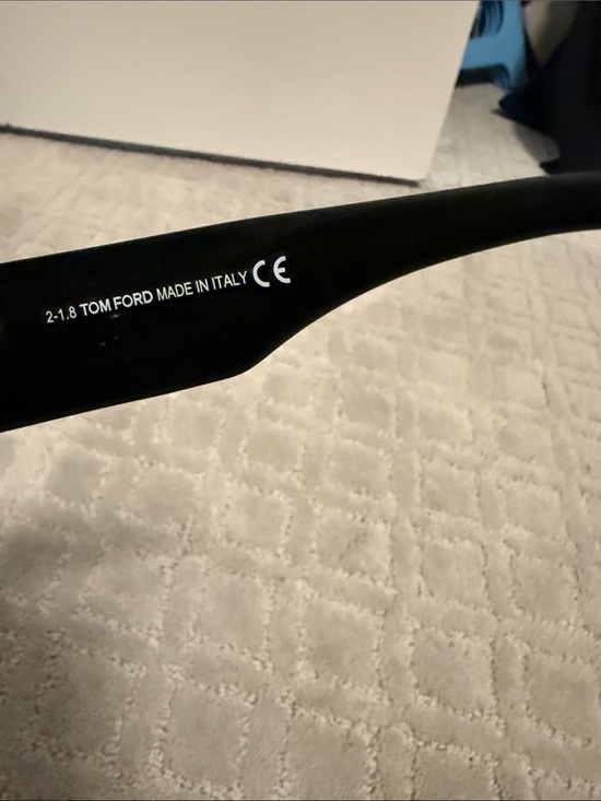 Tom Ford Black Oversized Cat-Eye Sunglasses main image 6
